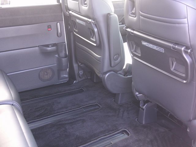 HONDA STEPWAGON SPADA 2024 Image 31