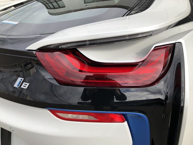 BMW I8 2016 Image 31
