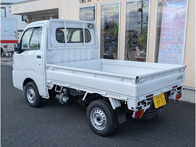DAIHATSU HIJET TRUCK 4WD 2025 Image 31