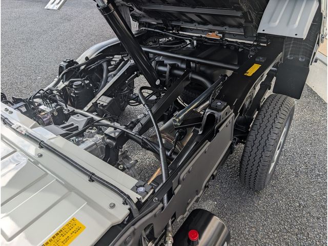 DAIHATSU HIJET TRUCK 4WD 2025 Image 31