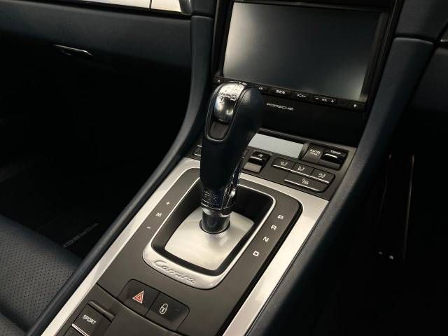 PORSCHE 911 2014 Image 31