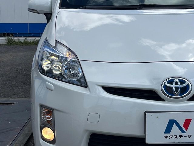 TOYOTA PRIUS 2011 Image 31