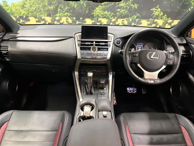 TOYOTA LEXUS NX300H 2015 Image 31