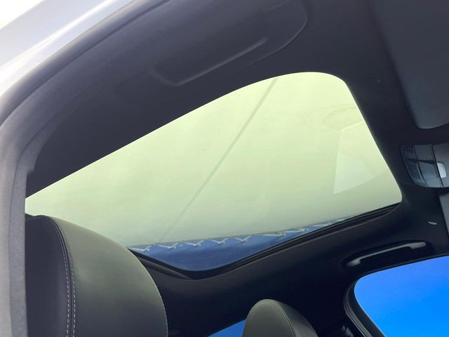 MERCEDES BENZ E CLAS 2016 Image 31