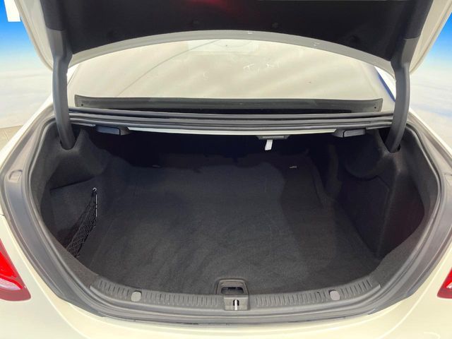 MERCEDES BENZ E CLAS 2016 Image 31