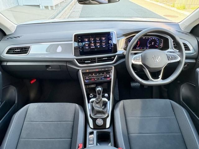 VOLKSWAGEN T-ROC 2025 Image 31