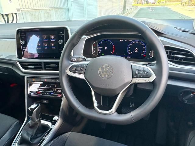 VOLKSWAGEN T-ROC 2025 Image 31