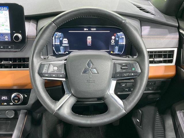 MITSUBISHI OUTLANDER PHEV 2022 Image 31