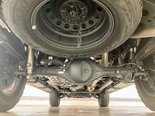 TOYOTA HILUX 4WD 2021 Image 31