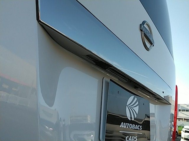 NISSAN CARAVAN VAN 4WD 2025 Image 31