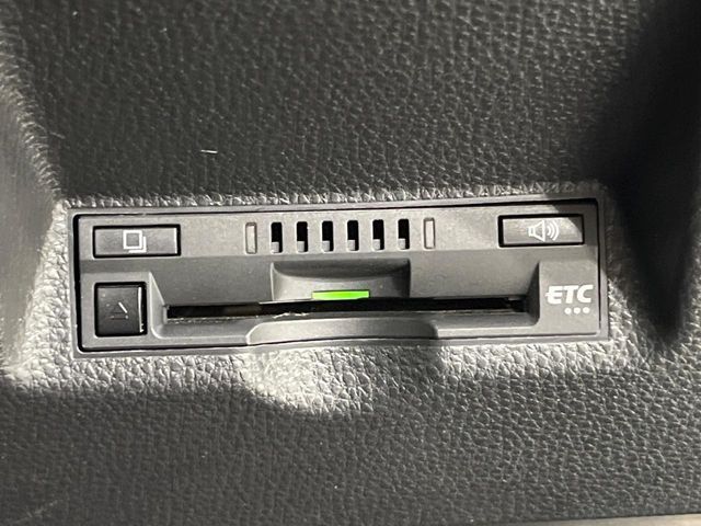 TOYOTA YARIS 2021 Image 31