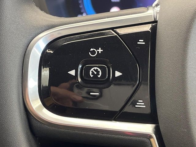 VOLVO XC60 2022 Image 31