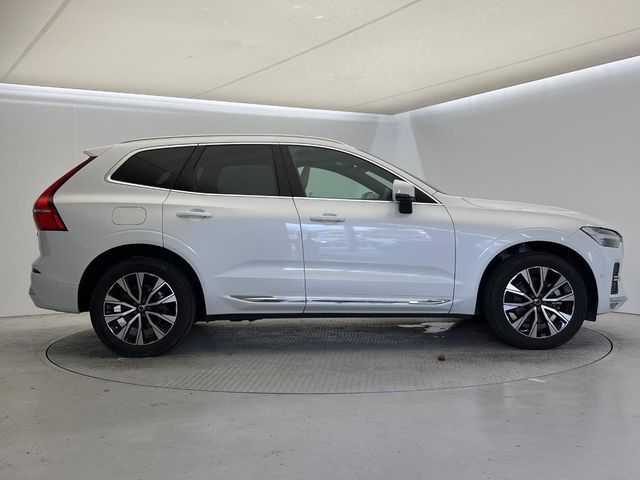 VOLVO XC60 2022 Image 31