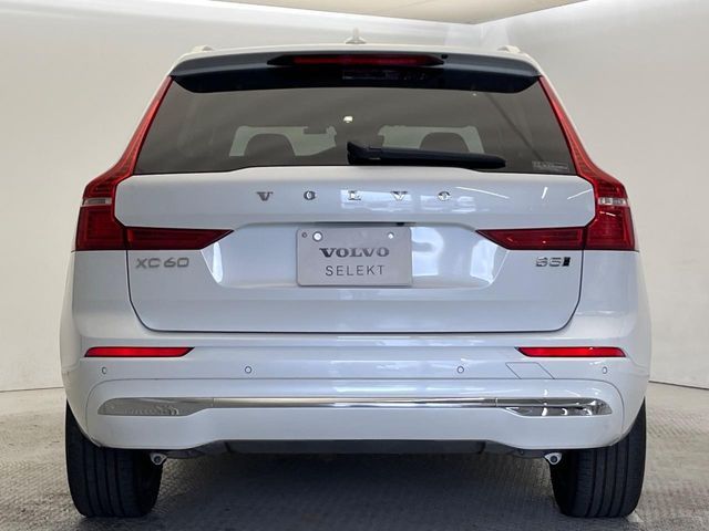 VOLVO XC60 2022 Image 31