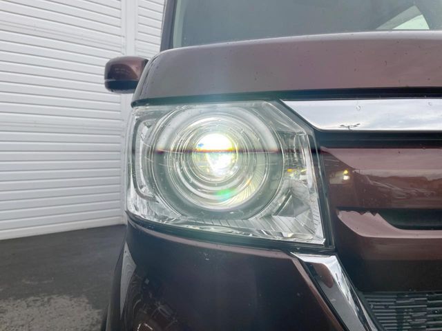 HONDA N BOX 2019 Image 31