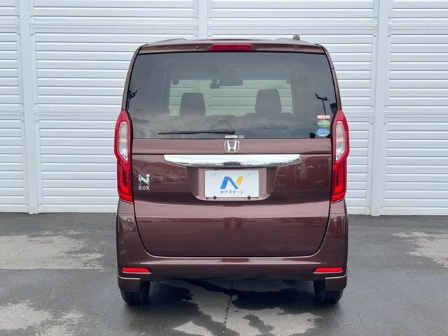 HONDA N BOX 2019 Image 31