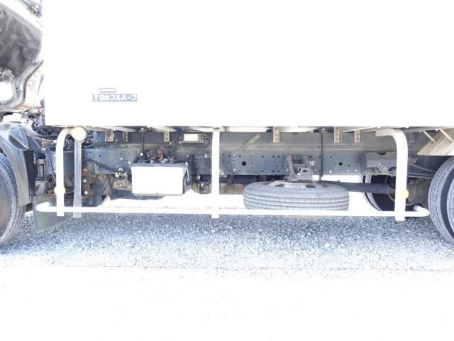 HINO DUTRO 2015 Image 31