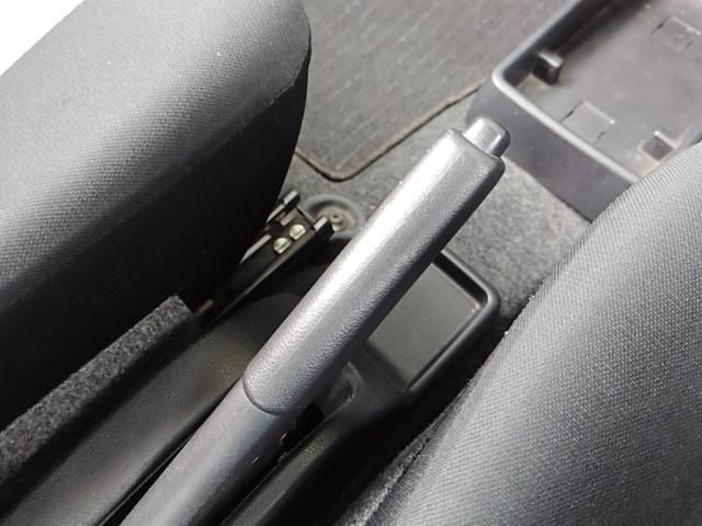 DAIHATSU MIRA E:S 2018 Image 31