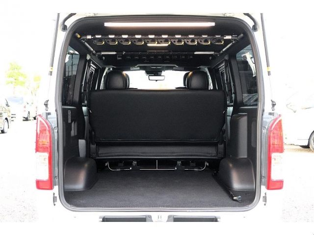 TOYOTA HIACE VAN 2WD 2020 Image 31