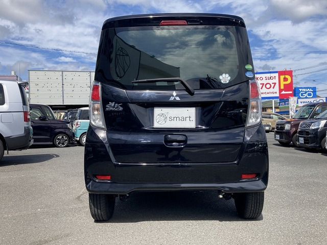 MITSUBISHI EK SPACE 2017 Image 31