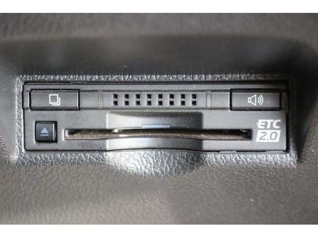 TOYOTA PRIUS PHV 2017 Image 31