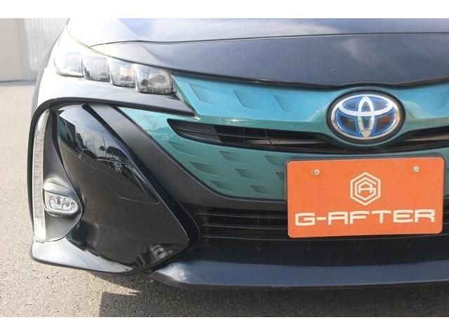 TOYOTA PRIUS PHV 2017 Image 31