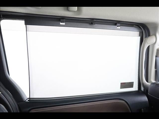 TOYOTA ESQUIRE HYBRID 2015 Image 31