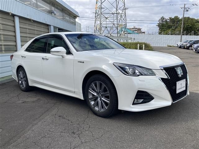 TOYOTA CROWN SEDAN HYBRID 4 2015 Image 31