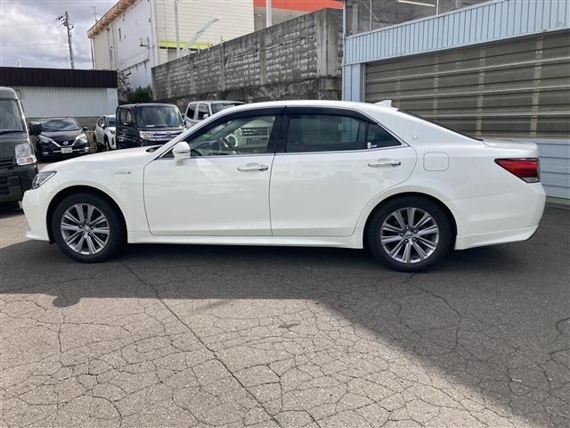TOYOTA CROWN SEDAN HYBRID 4 2015 Image 31