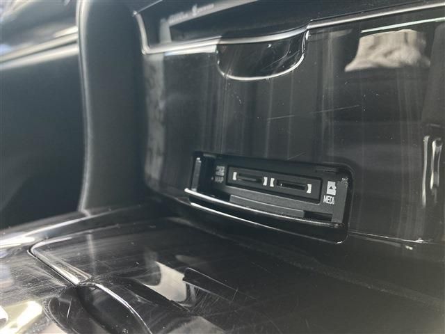 TOYOTA CROWN SEDAN HYBRID 4 2015 Image 31