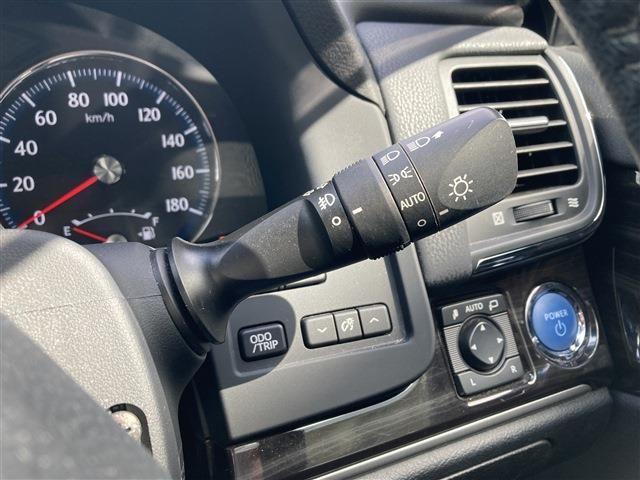 TOYOTA CROWN SEDAN HYBRID 4 2015 Image 31