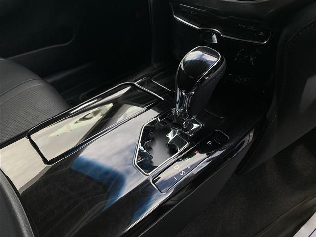 TOYOTA CROWN SEDAN HYBRID 4 2015 Image 31