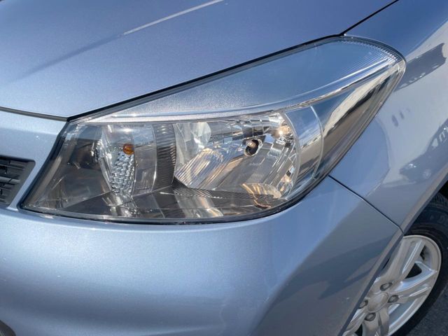 TOYOTA VITZ 2014 Image 31