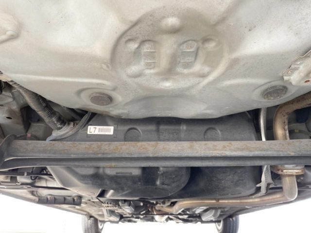 TOYOTA VITZ 2014 Image 31