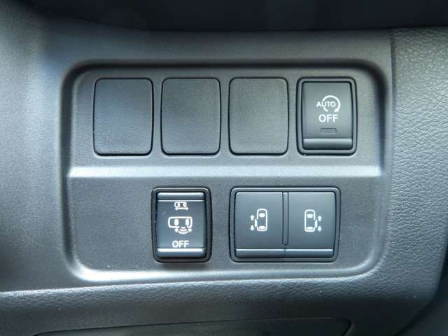 NISSAN SERENA  S-HYBRID 4WD 2019 Image 31