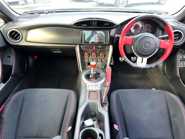 TOYOTA 86 2014 Image 31