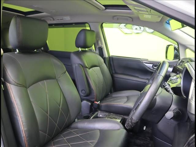 NISSAN ELGRAND 2018 Image 31