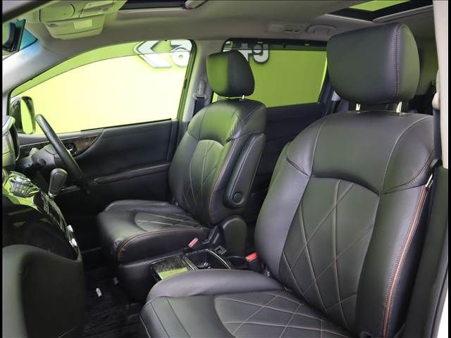 NISSAN ELGRAND 2018 Image 31