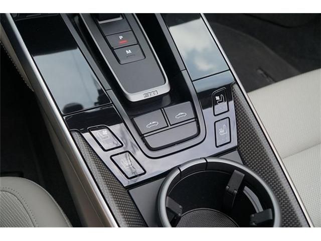 PORSCHE 911 2023 Image 31