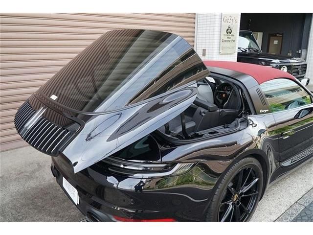 PORSCHE 911 2023 Image 31