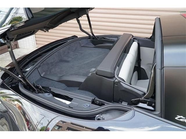 PORSCHE 911 2023 Image 31