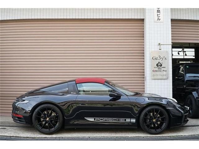 PORSCHE 911 2023 Image 31