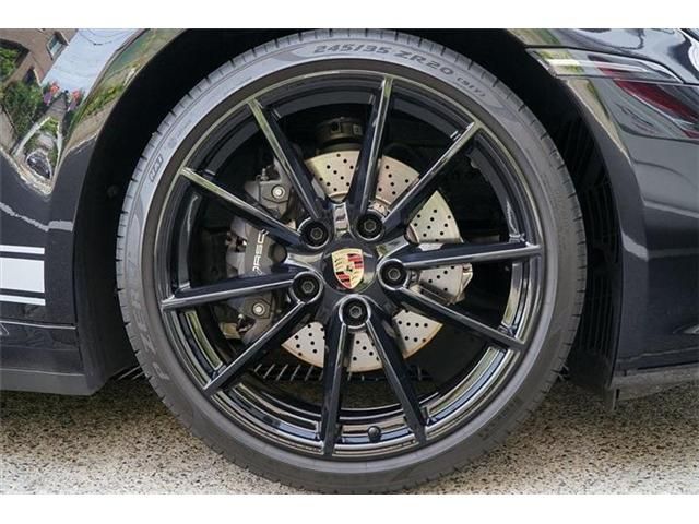 PORSCHE 911 2023 Image 31