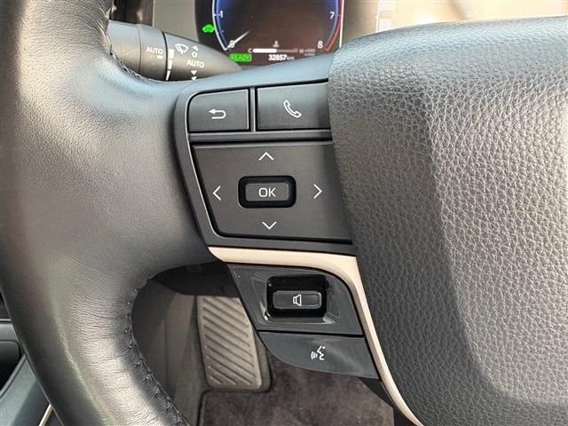 TOYOTA CROWN CROSSOVER 2022 Image 31