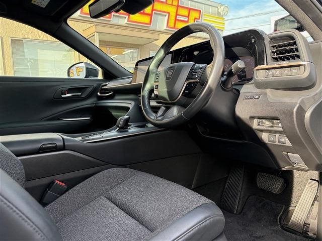 TOYOTA CROWN CROSSOVER 2022 Image 31