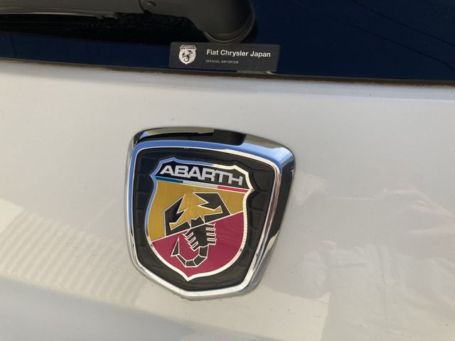 FIAT ABARTH 595 2015 Image 31