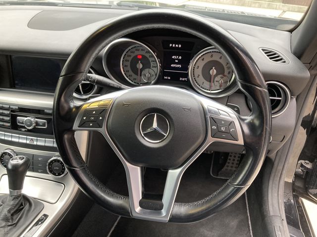 MERCEDES BENZ SLK CL 2011 Image 31