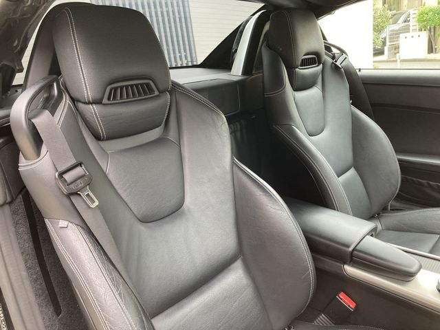 MERCEDES BENZ SLK CL 2011 Image 31