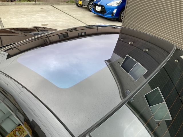 MERCEDES BENZ SLK CL 2011 Image 31