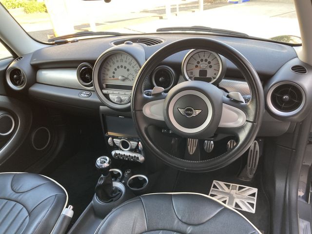 BMW MINI COOPER S 2007 Image 31